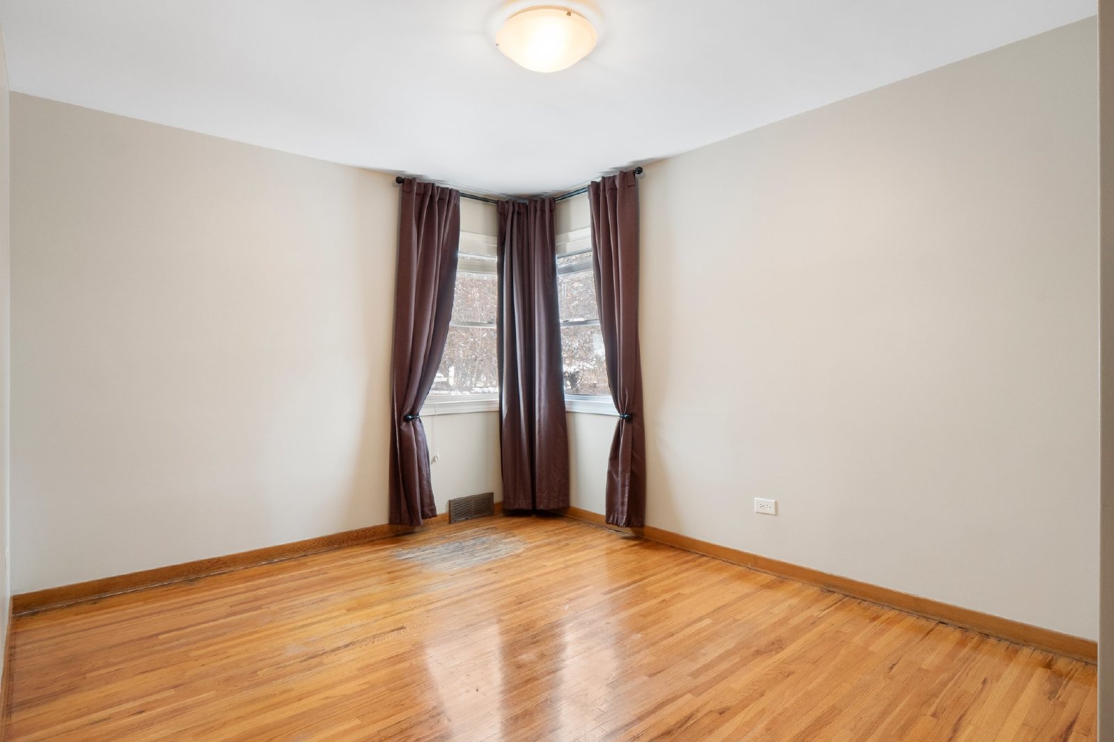 1243 Richland Rd NE -NR - - property image