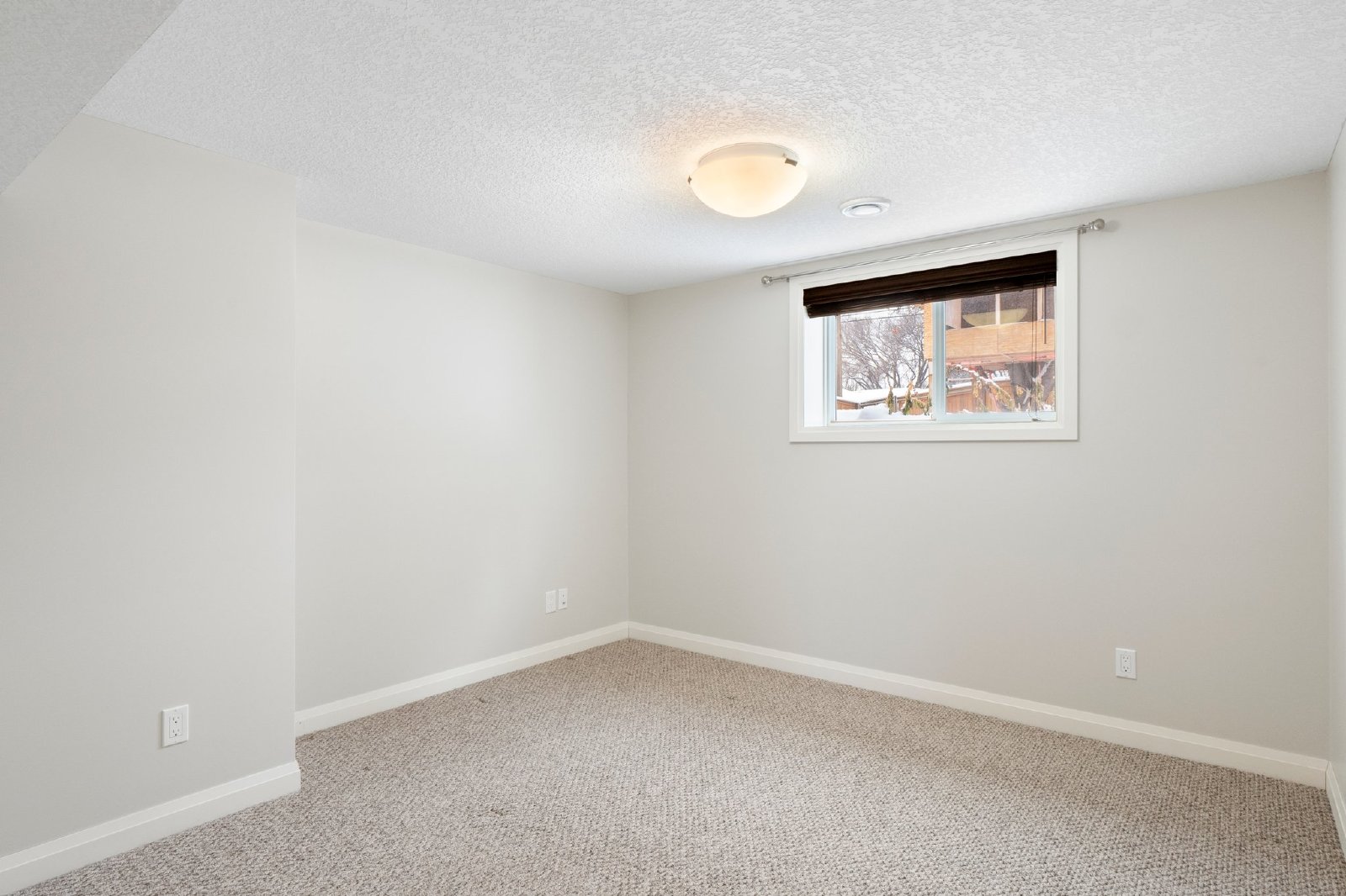 1243 Richland Rd NE -NR - - property image