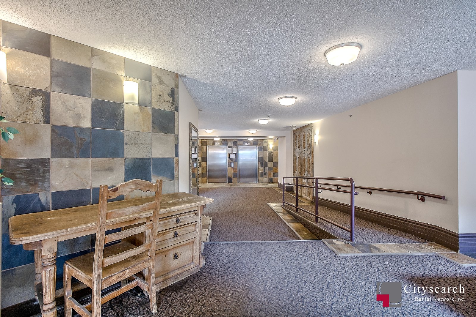 103, 126 14 Ave SW - - property image