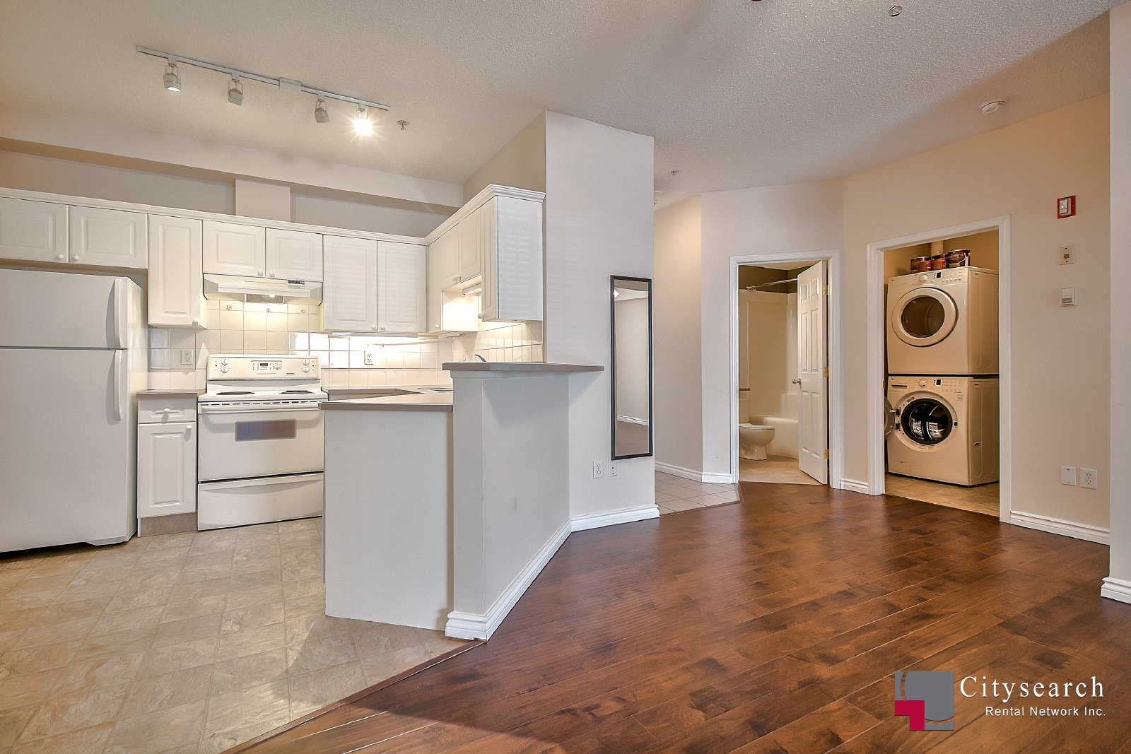 103, 126 14 Ave SW - - property image