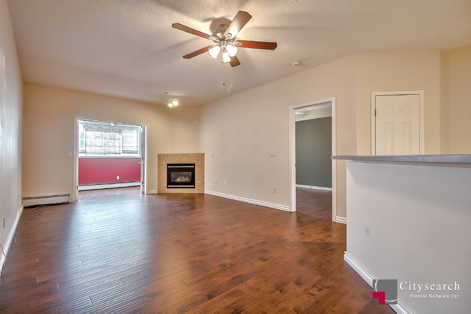 103, 126 14 Ave SW - - property image