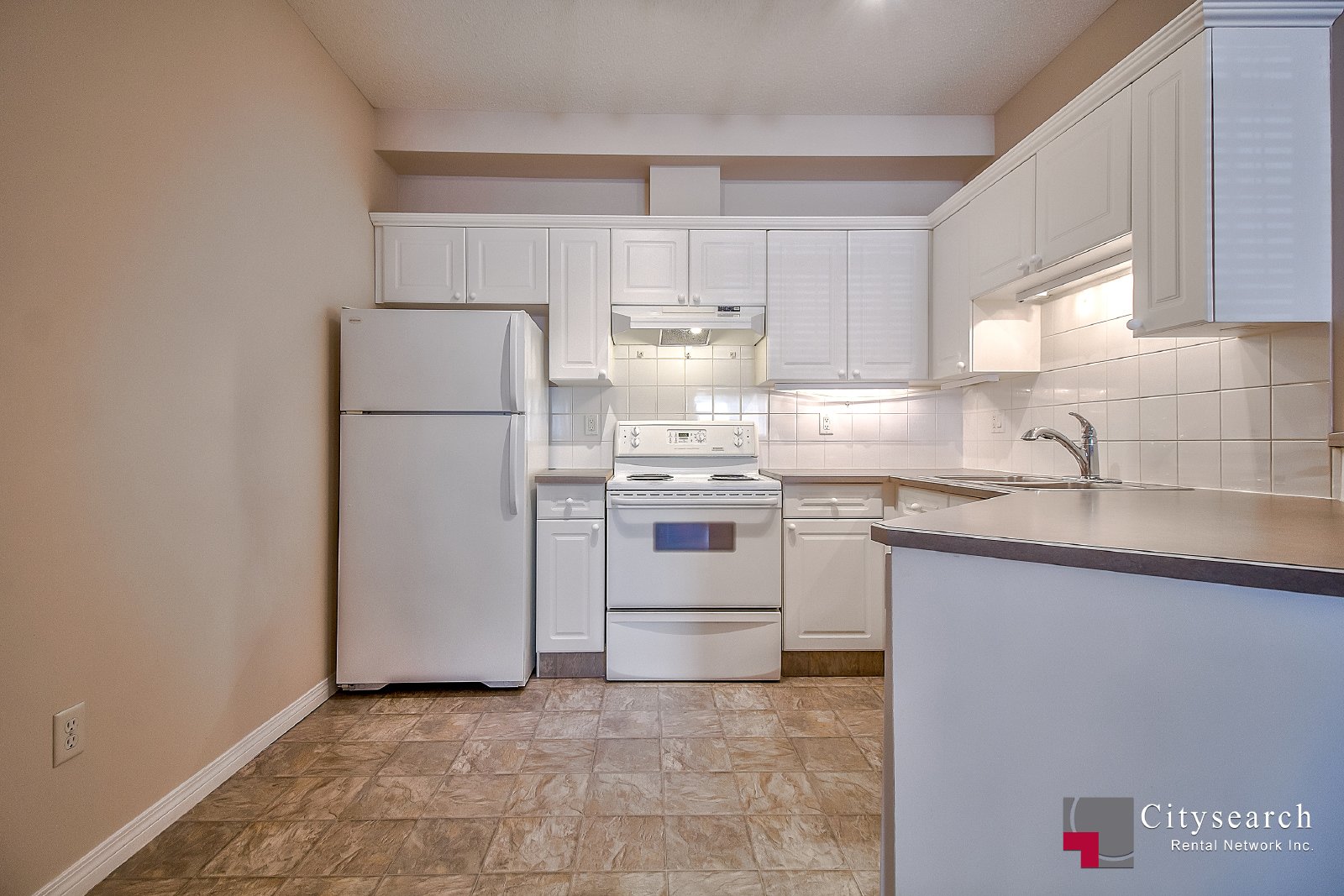 103, 126 14 Ave SW - - property image