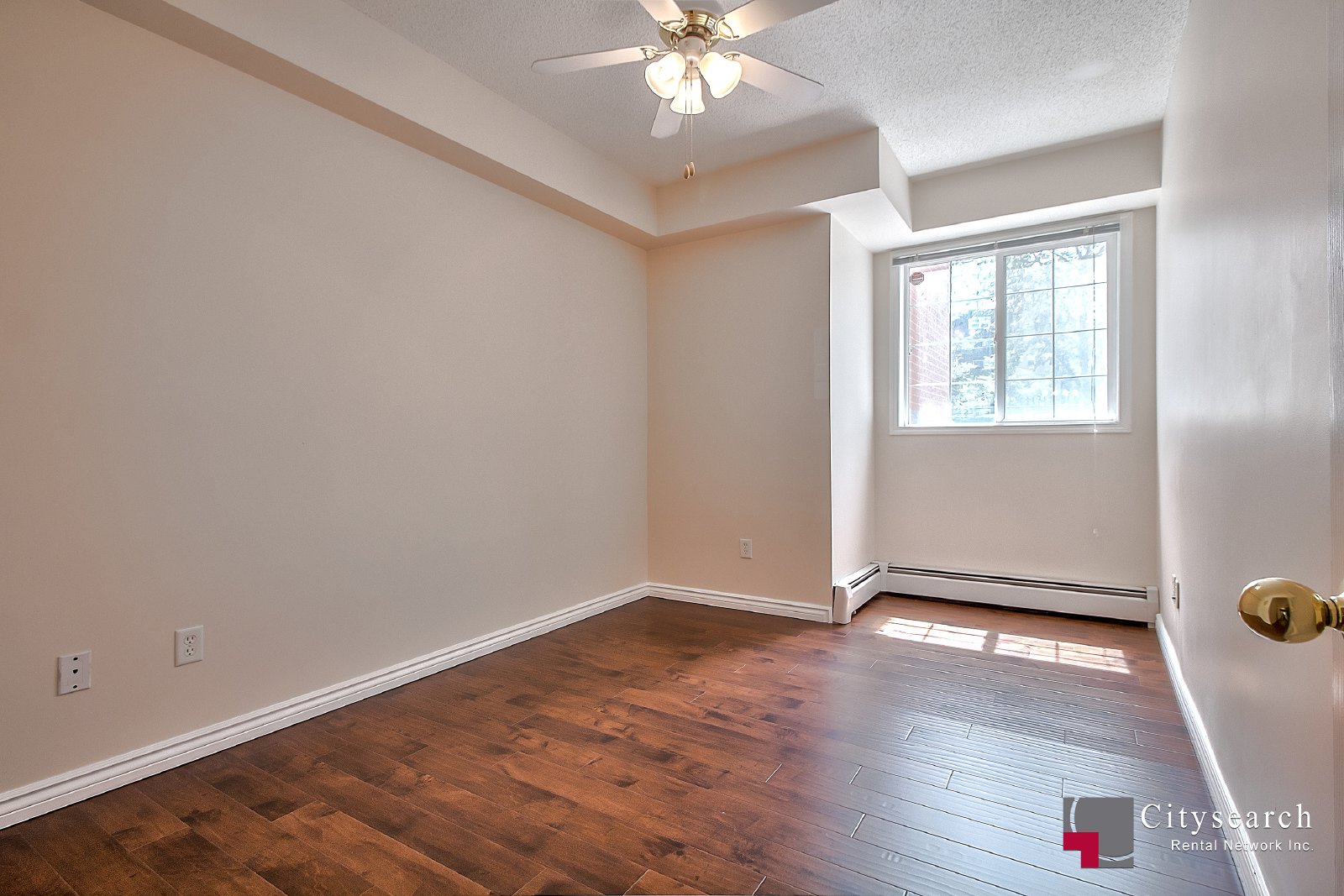 103, 126 14 Ave SW - - property image