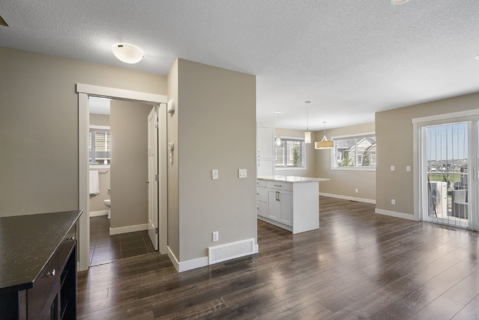 901 Evanston Manor NW - - property image