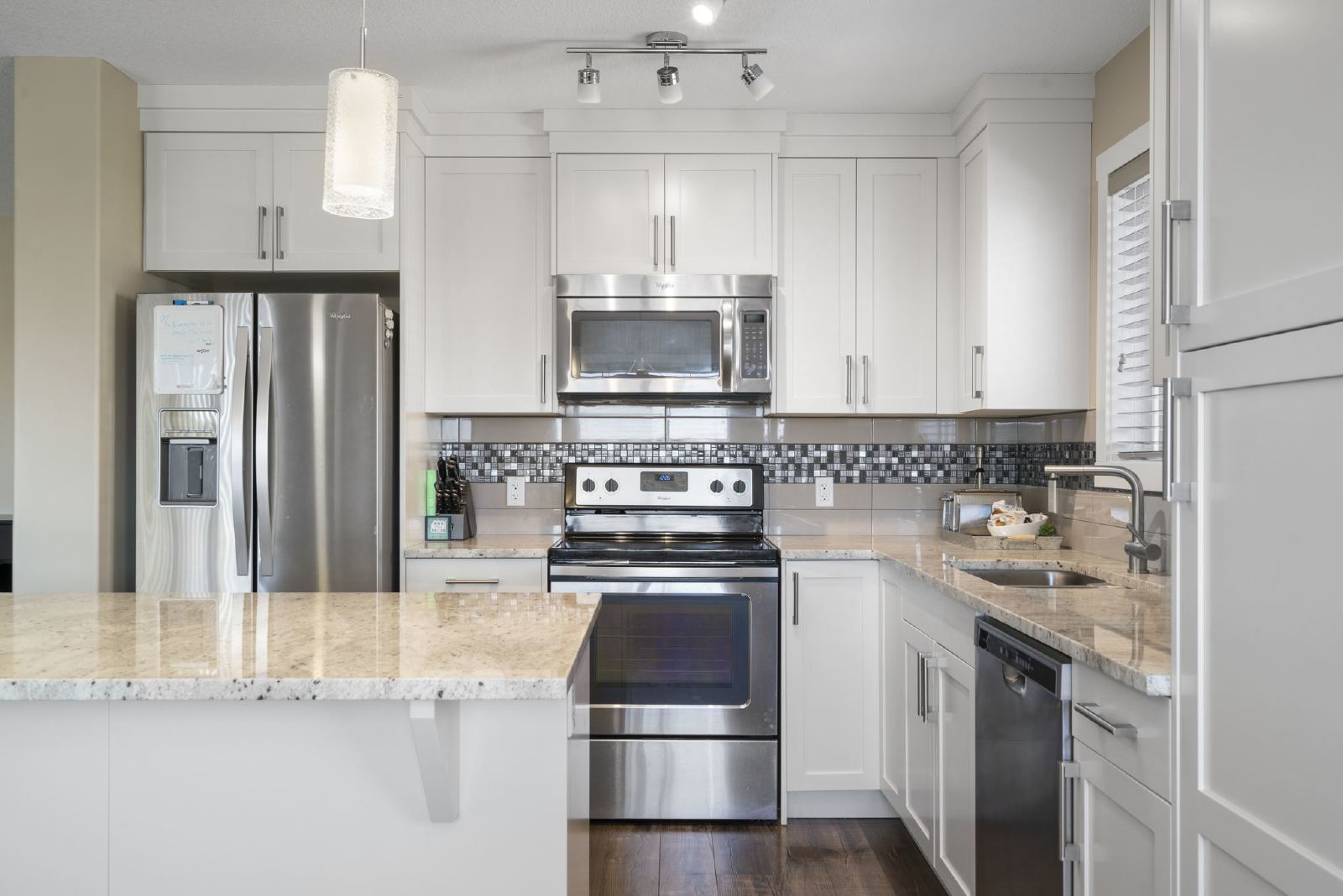 901 Evanston Manor NW - - property image
