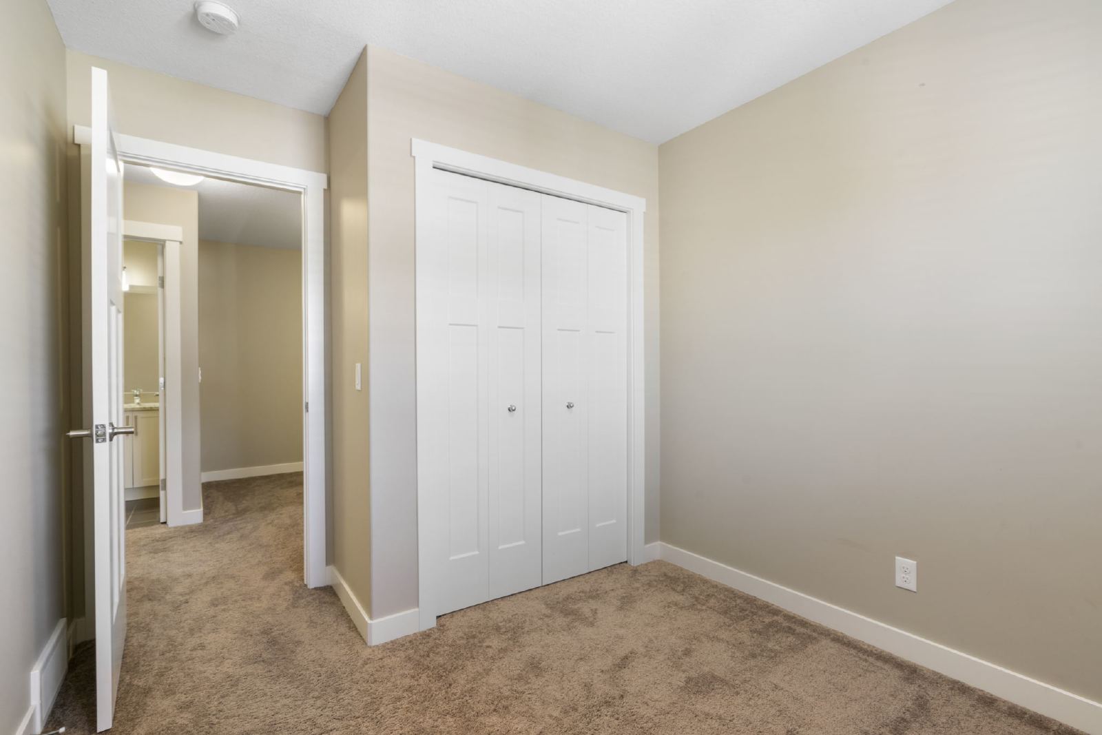 901 Evanston Manor NW - - property image