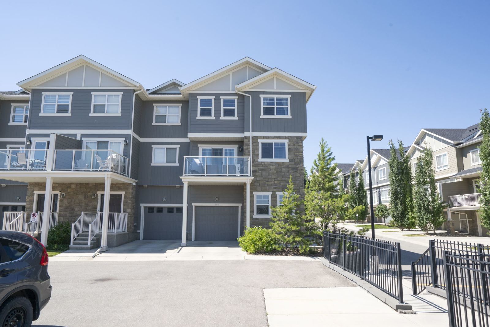 901 Evanston Manor NW - - property image