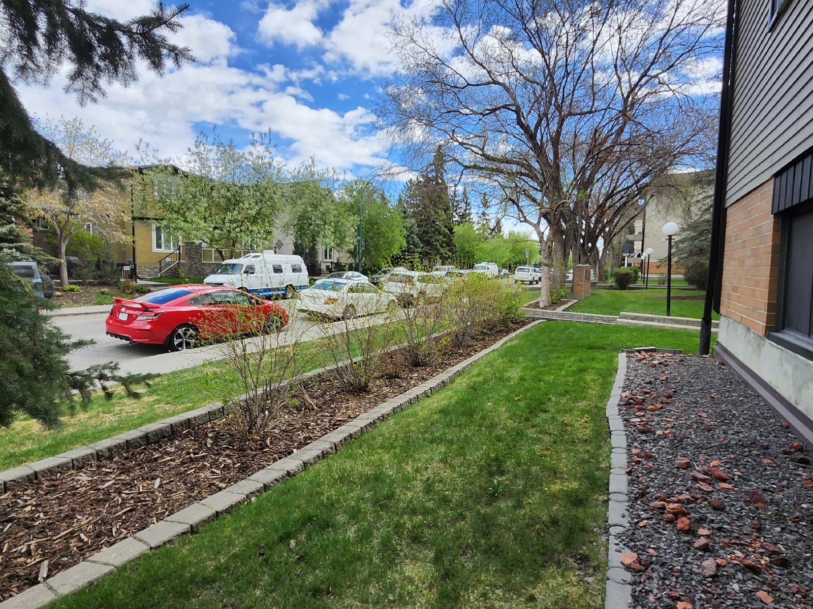 114, 727 56 Avenue SW - 1 property image