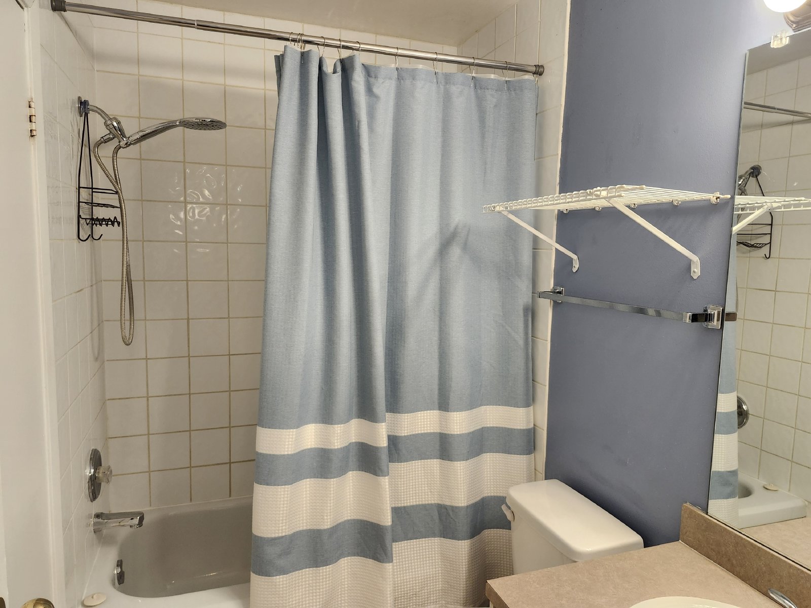 114, 727 56 Avenue SW - 1 property image