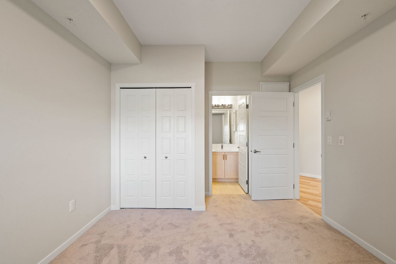 315, 360 Harvest Hills Way NE - 315 property image