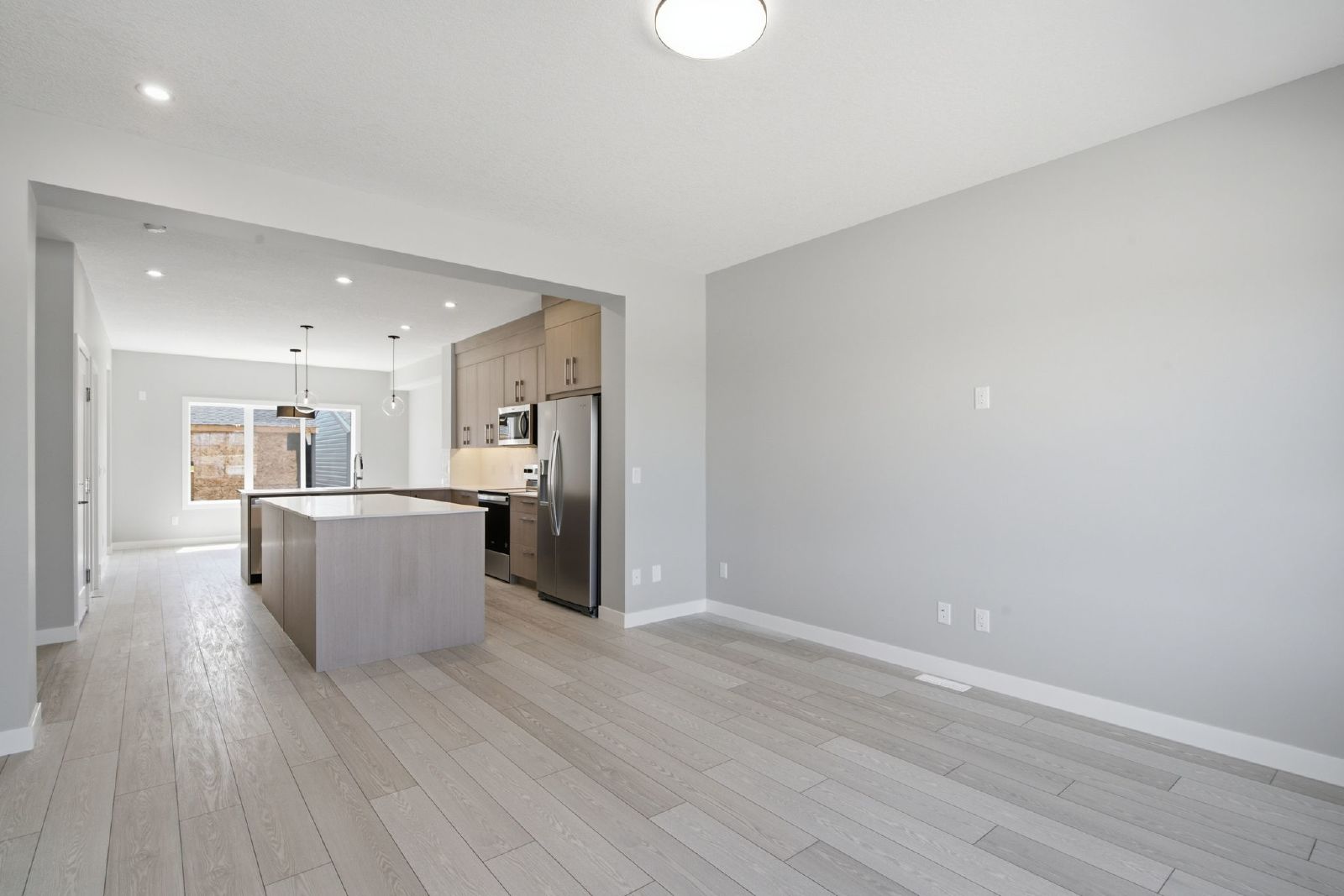 9917 Huxbury Drive Northeast - A property image