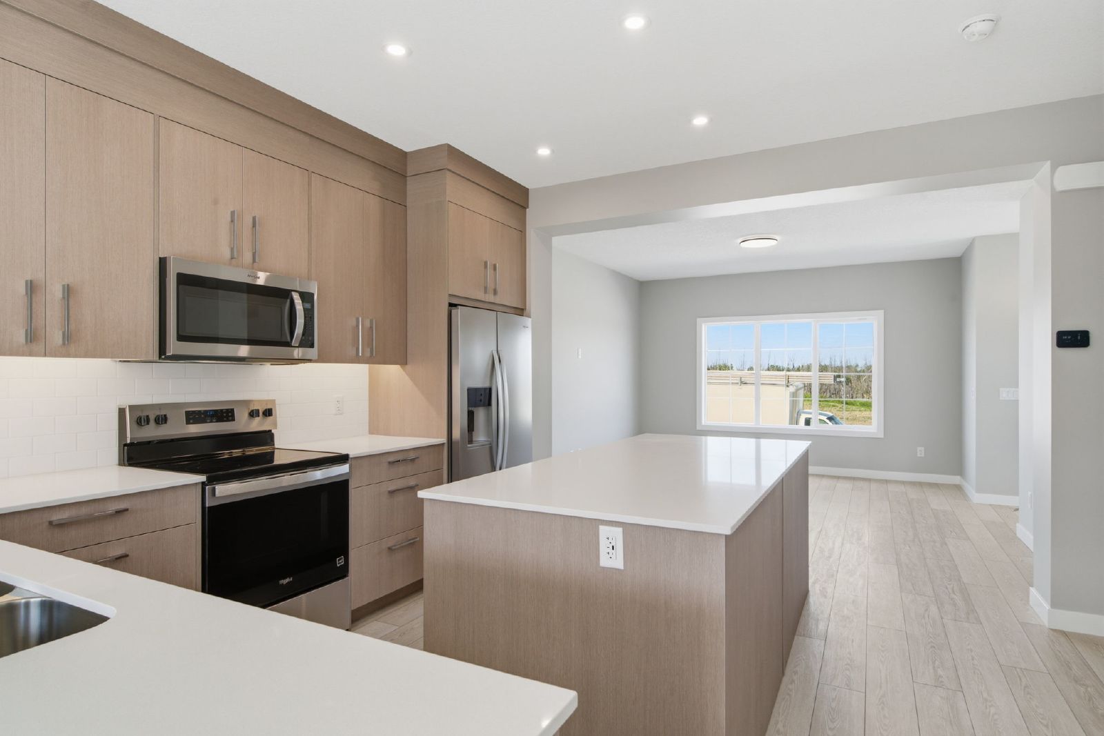 9917 Huxbury Drive Northeast - A property image