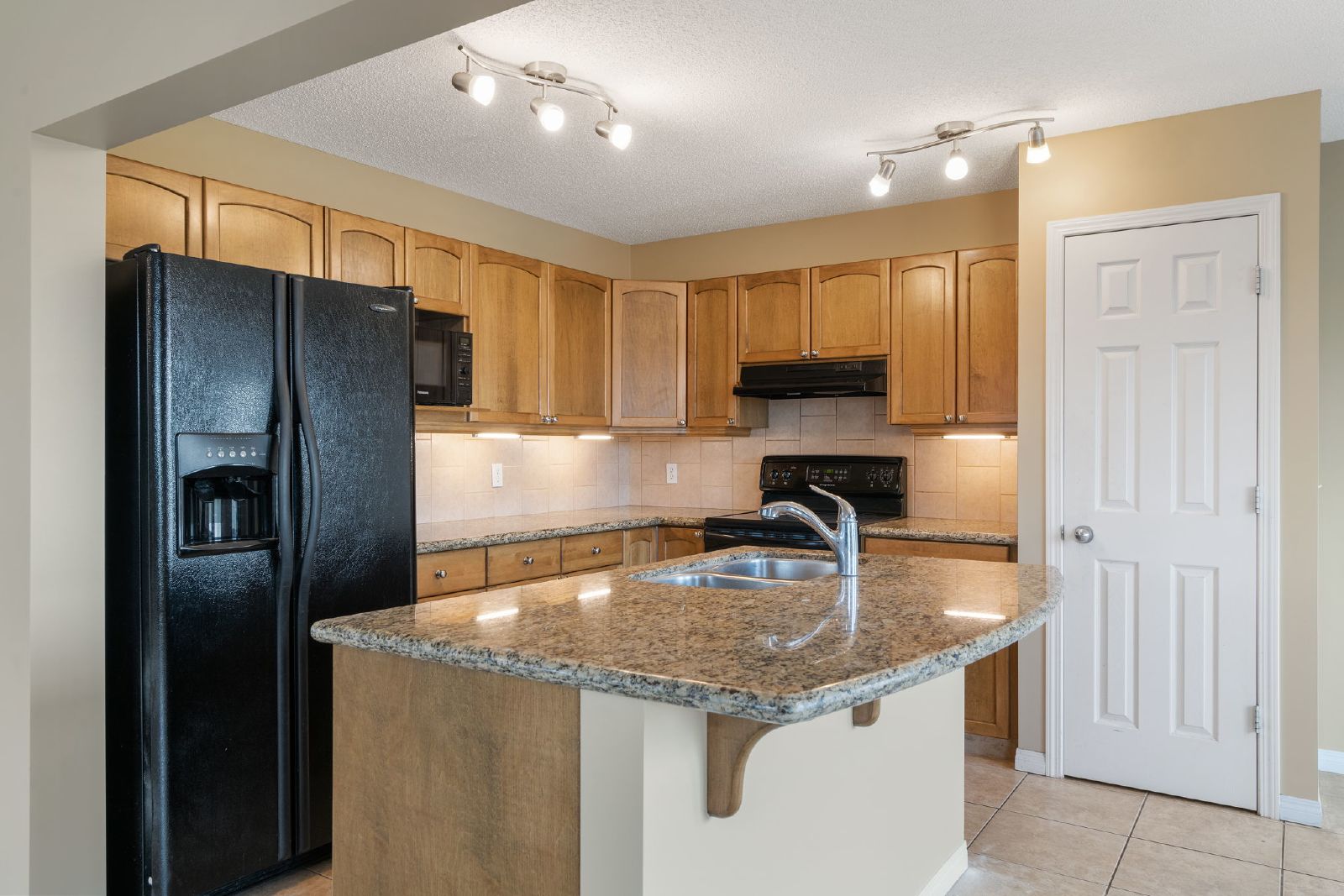 59 Bridlecrest Gdns SW - - property image
