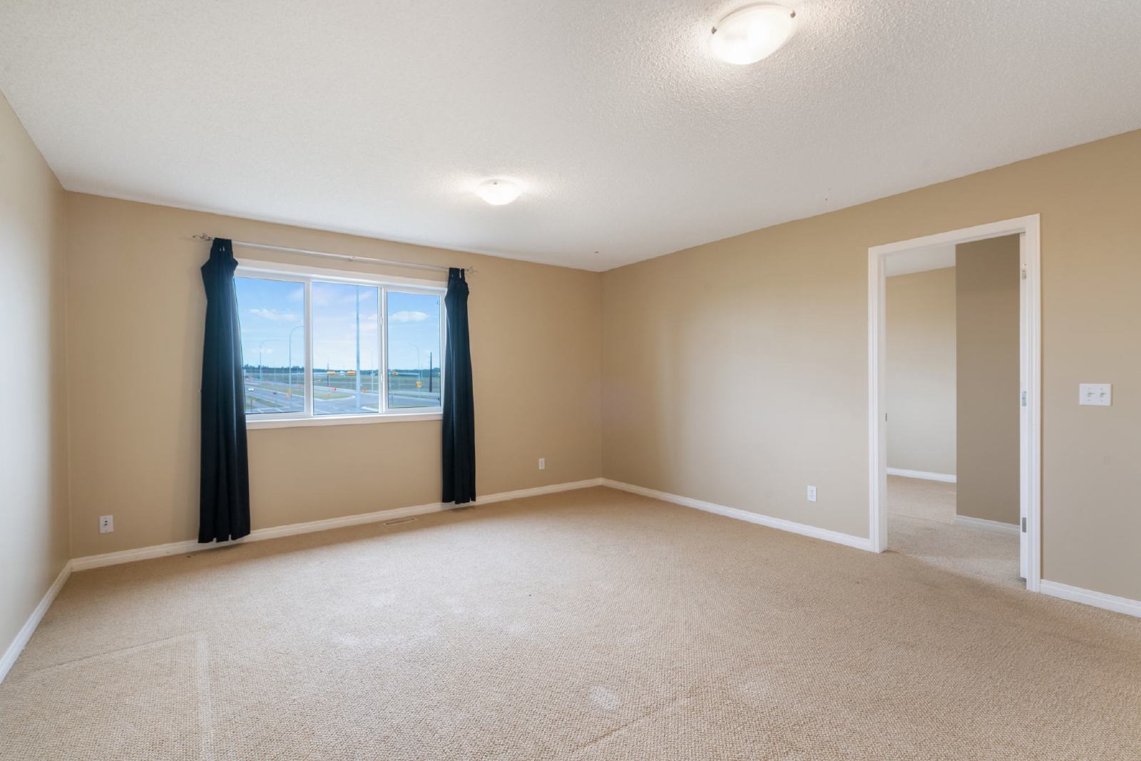 59 Bridlecrest Gdns SW - - property image