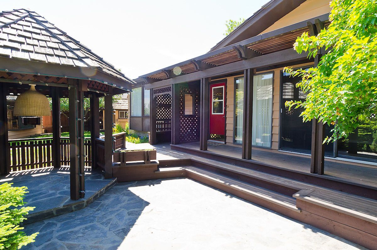 740 Coach Bluff Crescent SW - - property image