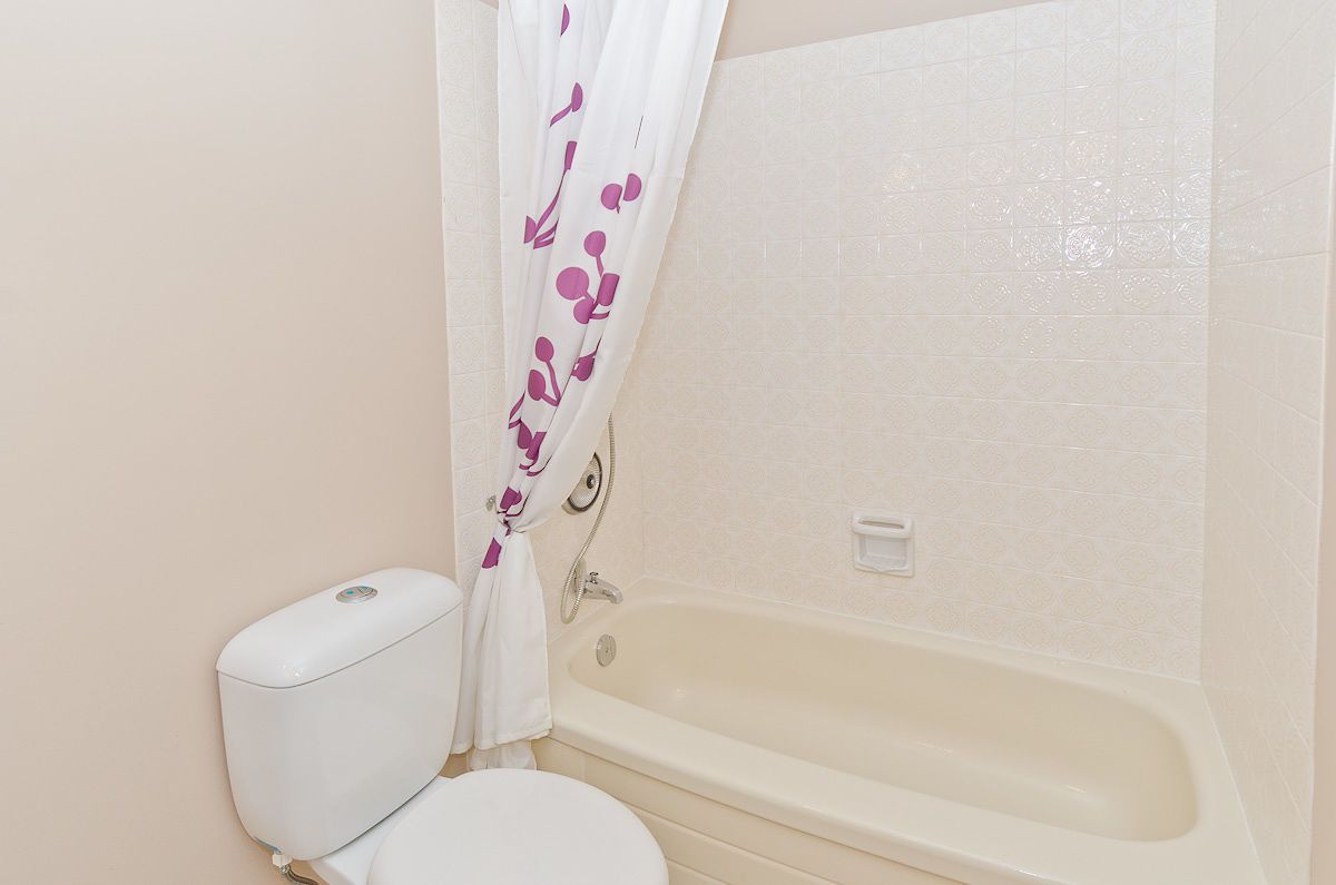 740 Coach Bluff Crescent SW - - property image