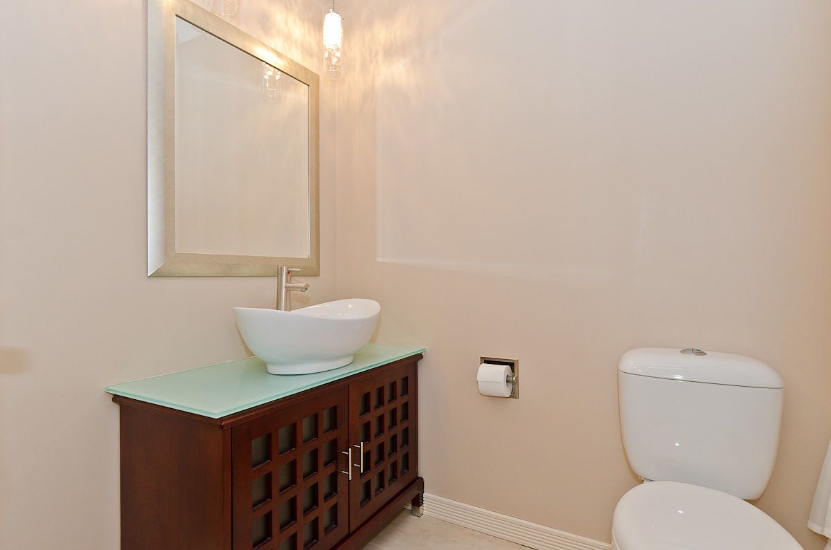 740 Coach Bluff Crescent SW - - property image
