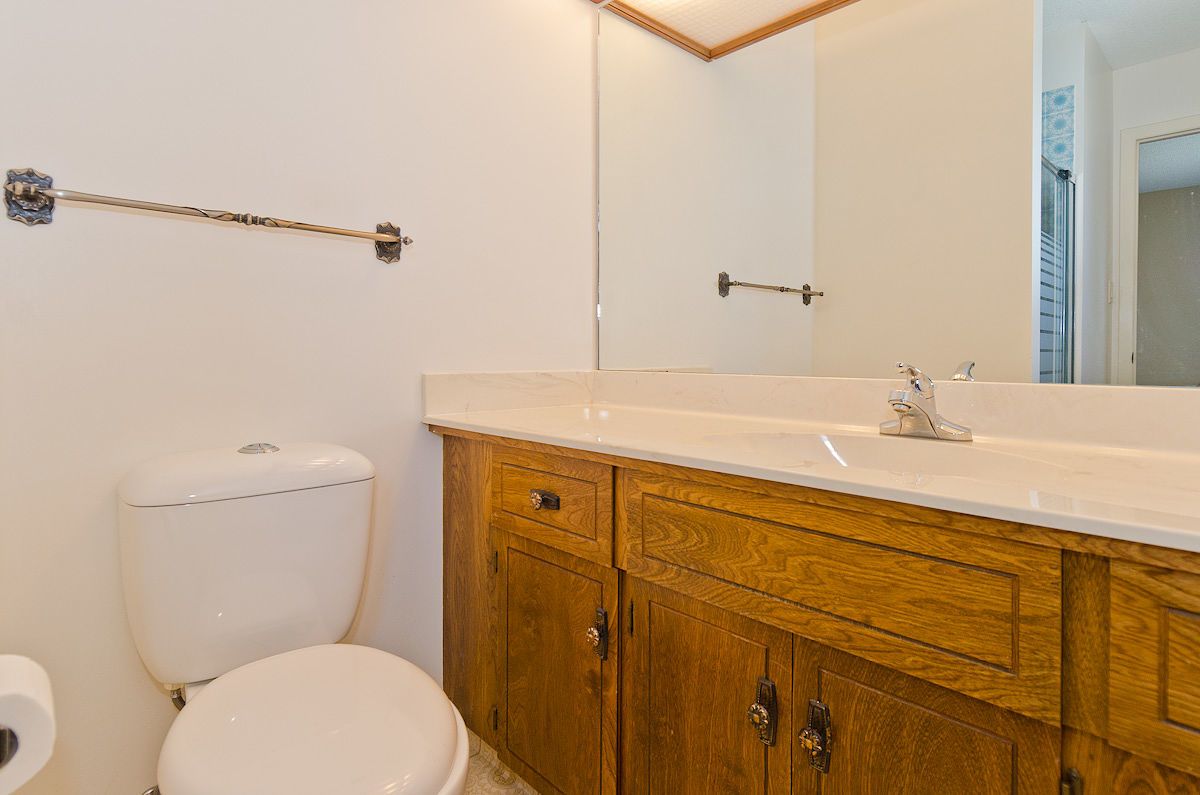 740 Coach Bluff Crescent SW - - property image