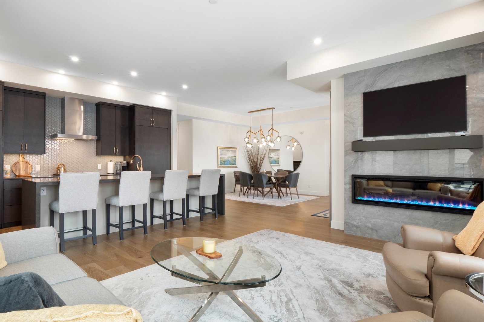 UNIVERSITY DISTRICT - CAPELLA BY BROOKFIELD property image