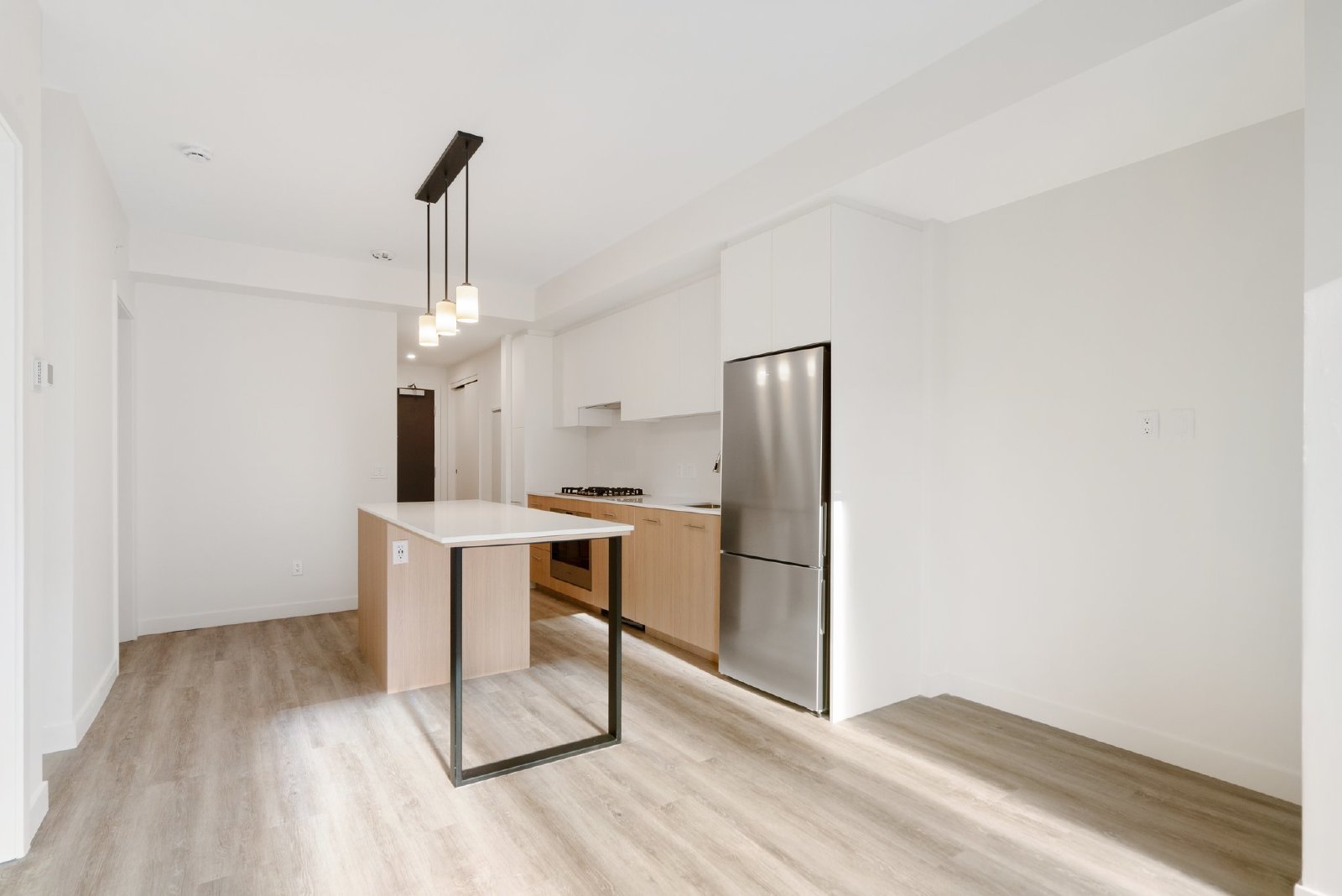 DOWNTOWN - FIRST AND PARK - TWO BED-TWO BATH property image