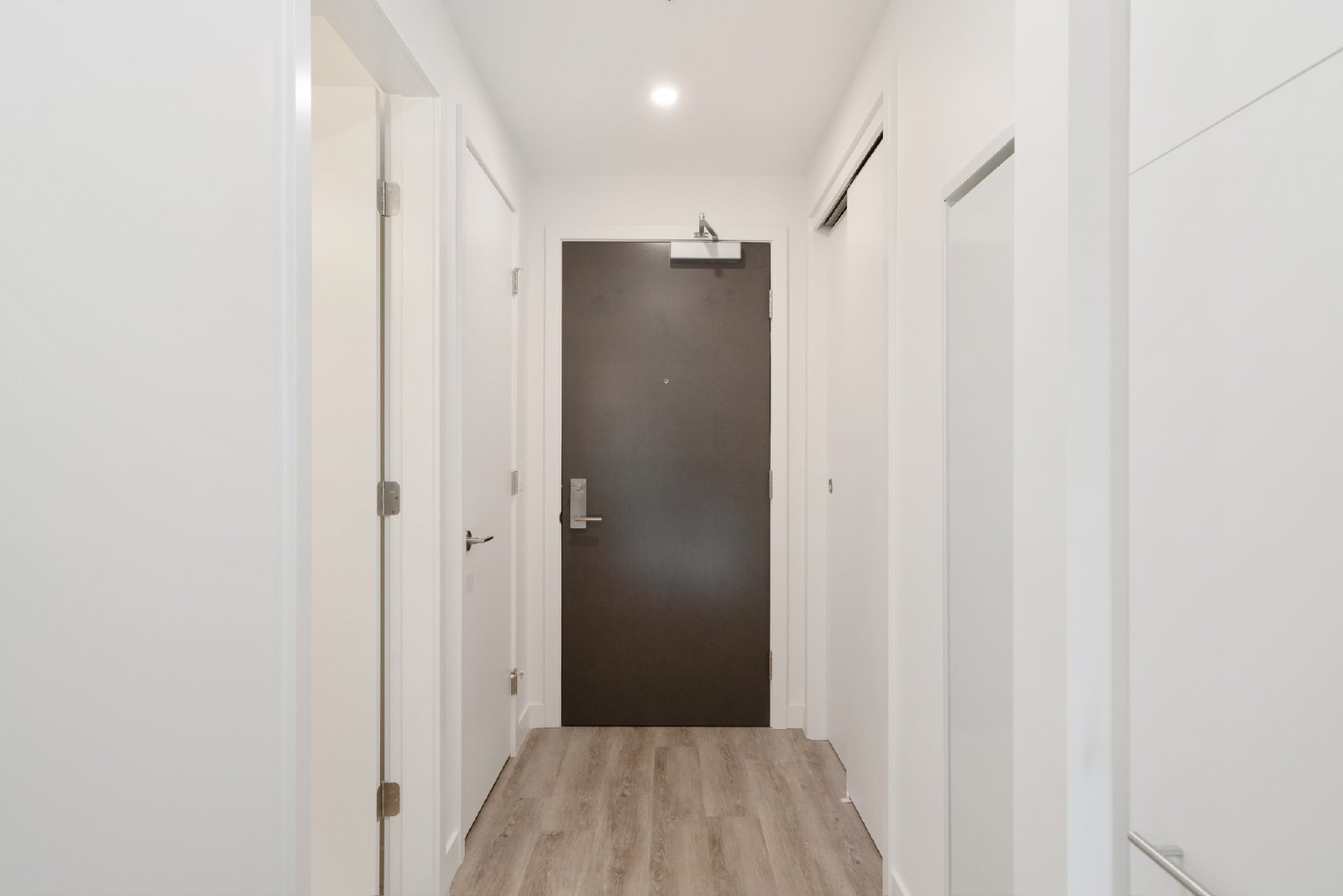 DOWNTOWN - FIRST AND PARK - TWO BED-TWO BATH property image