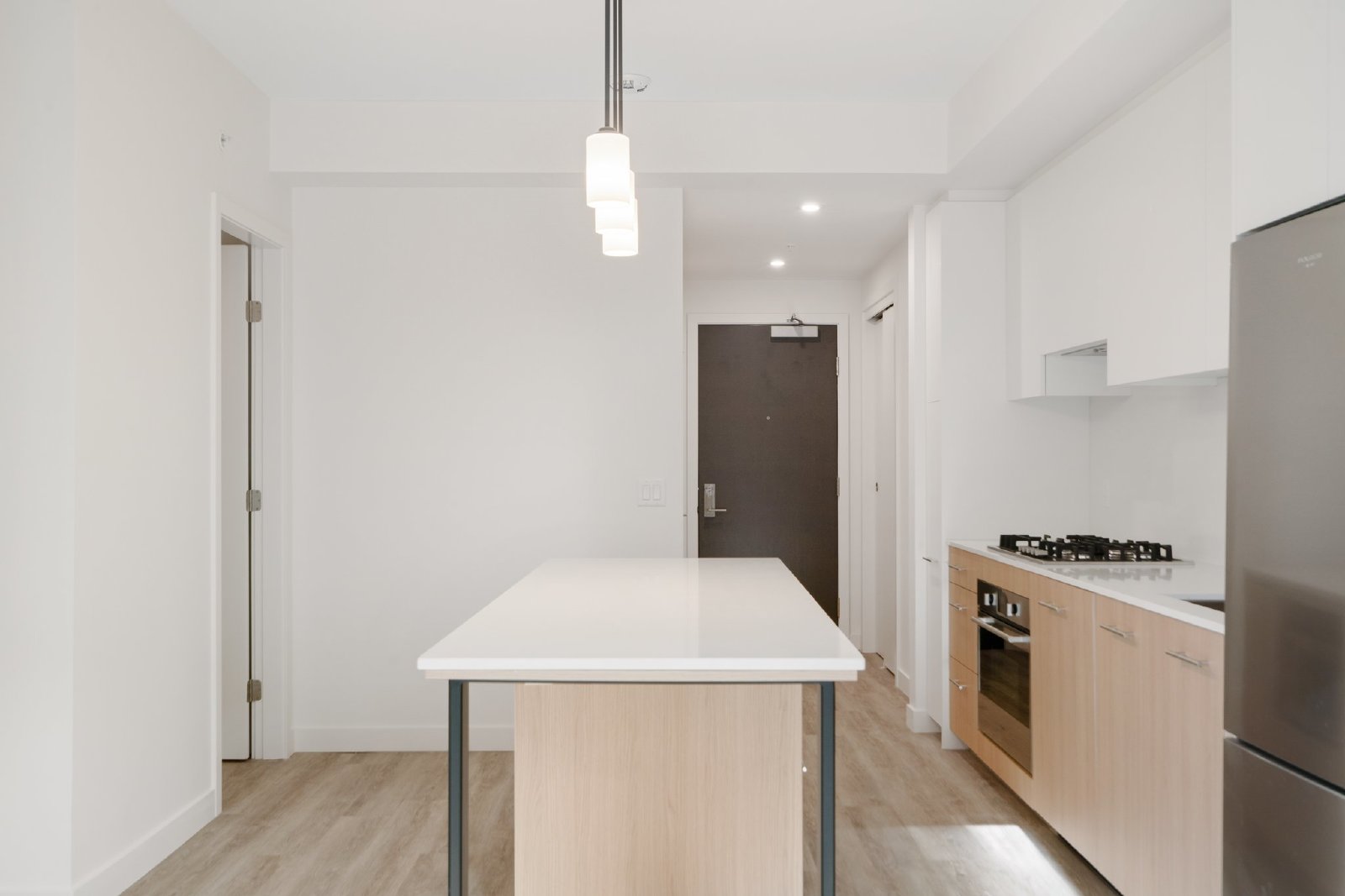 DOWNTOWN - FIRST AND PARK - TWO BED-TWO BATH property image