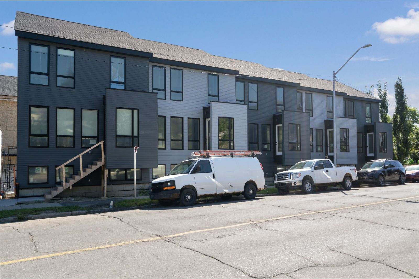 RAMSAY - URBAN CHIC TOWNHOUSE - MOVE IN READY property image