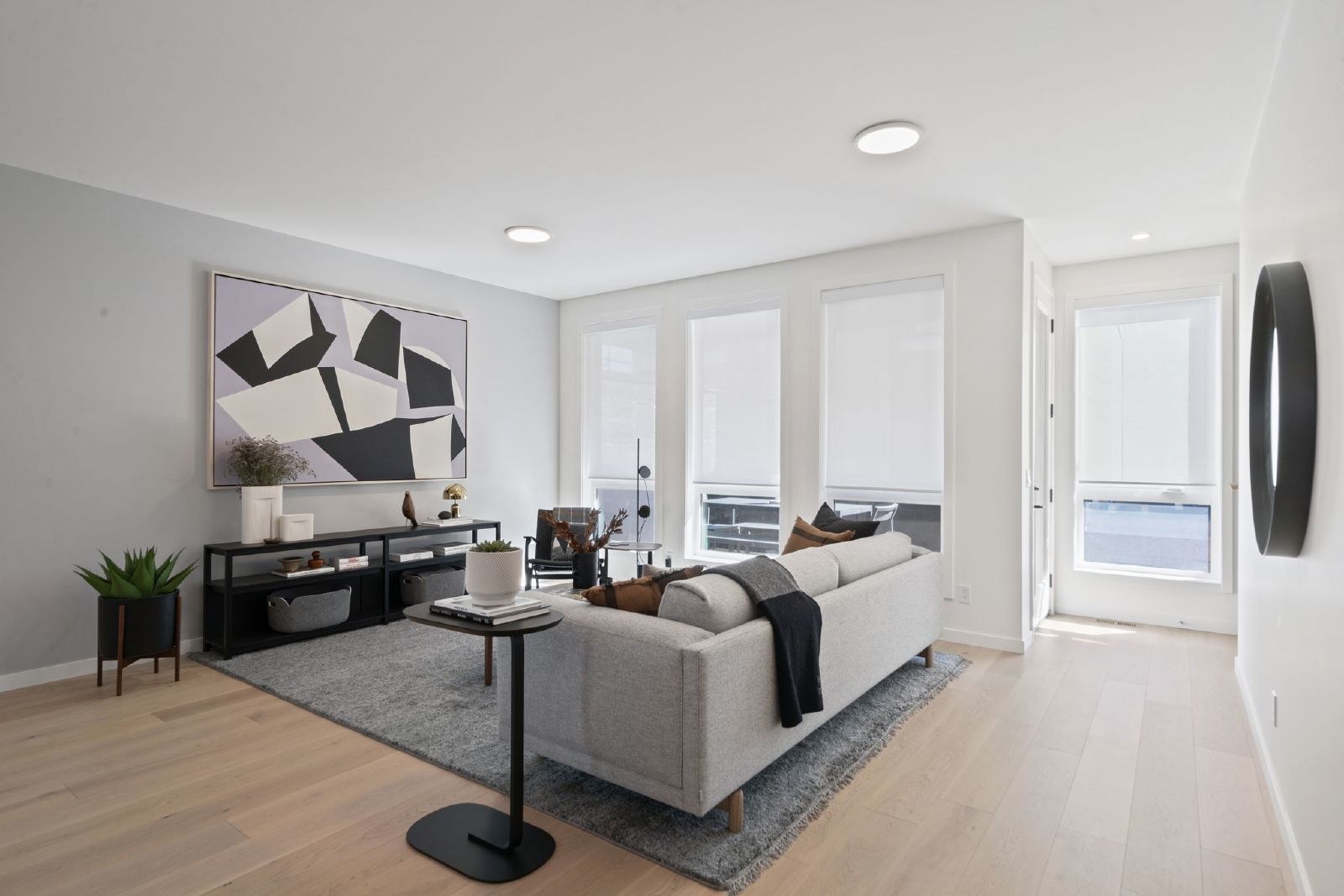 RAMSAY - URBAN CHIC TOWNHOUSE - MOVE IN READY property image