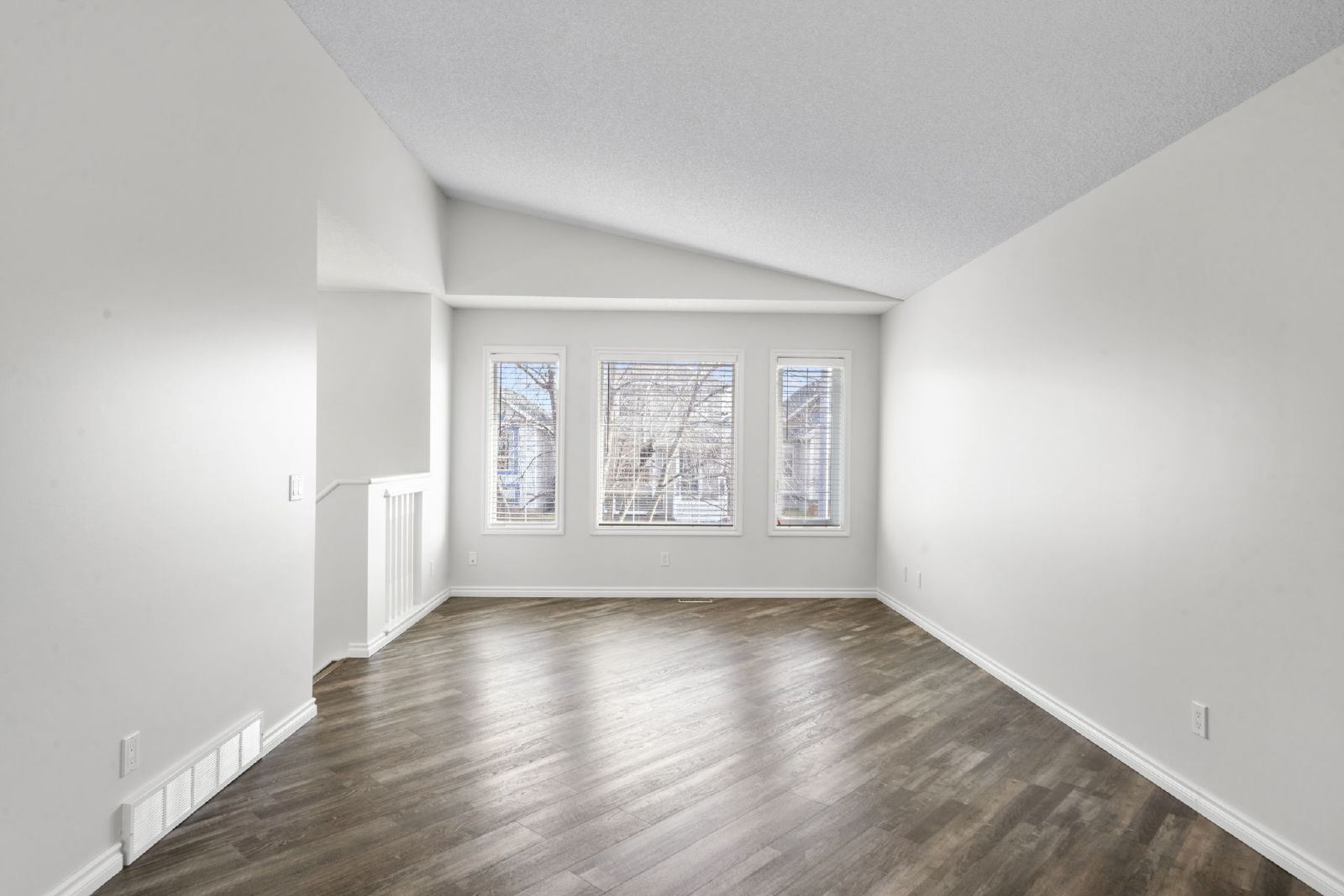 OKOTOKS - THREE BEDROOM TWO STOREY HOUSE property image