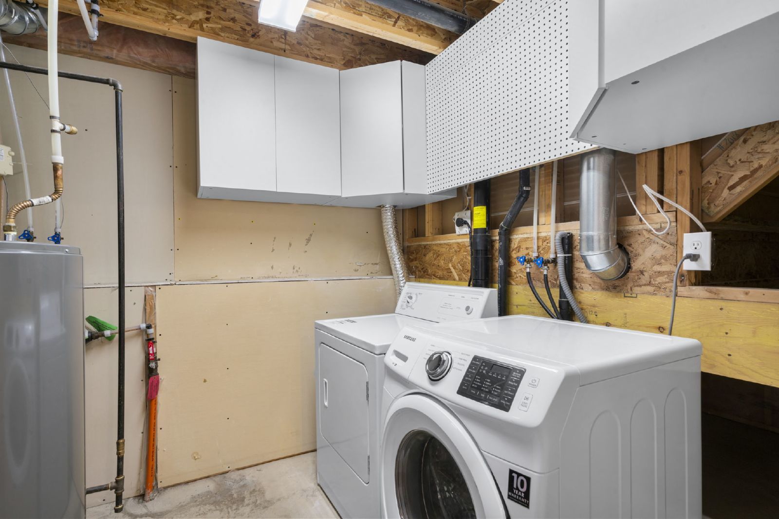 OKOTOKS - THREE BEDROOM TWO STOREY HOUSE property image