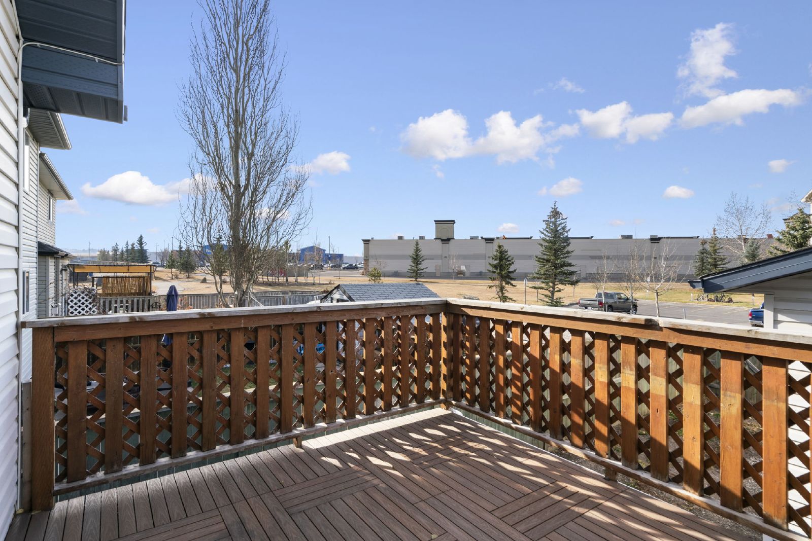 OKOTOKS - THREE BEDROOM TWO STOREY HOUSE property image