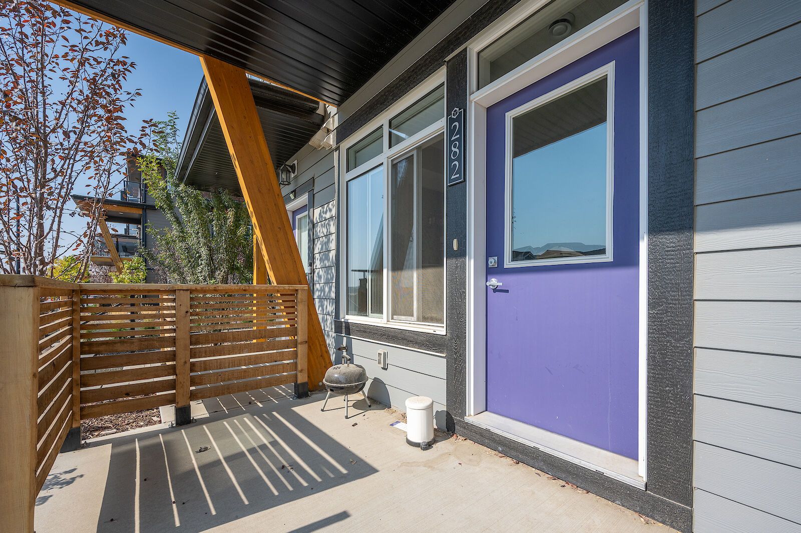 SETON - Bright & Modern 1-Bedroom + Den Townhouse property image