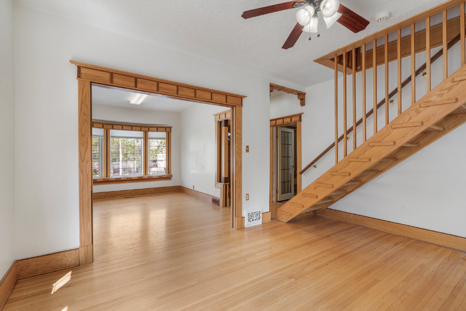 SUNALTA - CHARMING CENTURY HOME IN SUNALTA property image