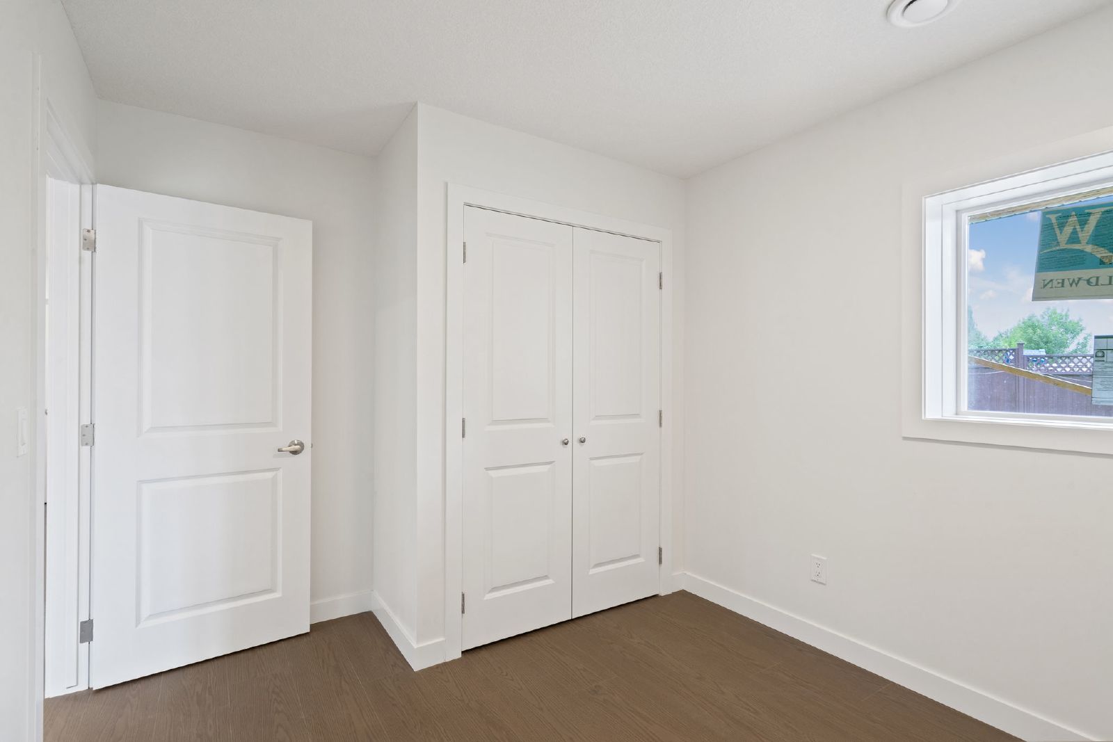 PANORAMA HILLS -HOUSE WITH 3 BEDROOMS AND GARAGE - BASEMENT AVAILABLE property image