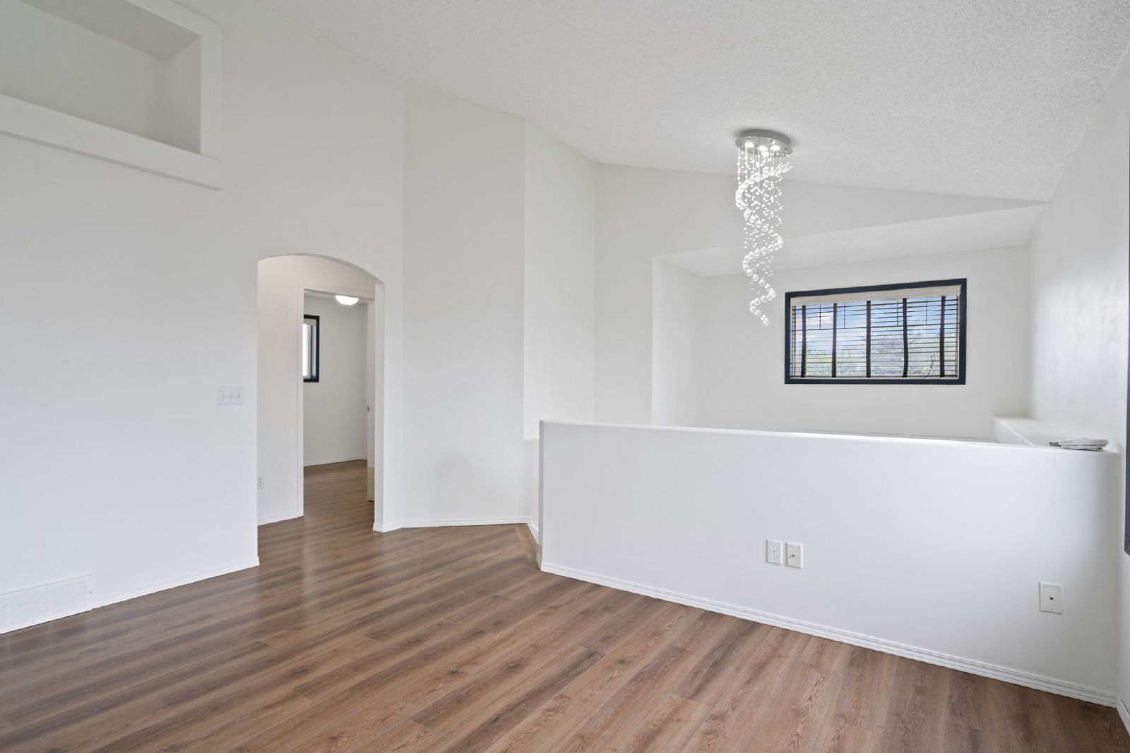 PANORAMA HILLS -HOUSE WITH 3 BEDROOMS AND GARAGE - BASEMENT AVAILABLE property image