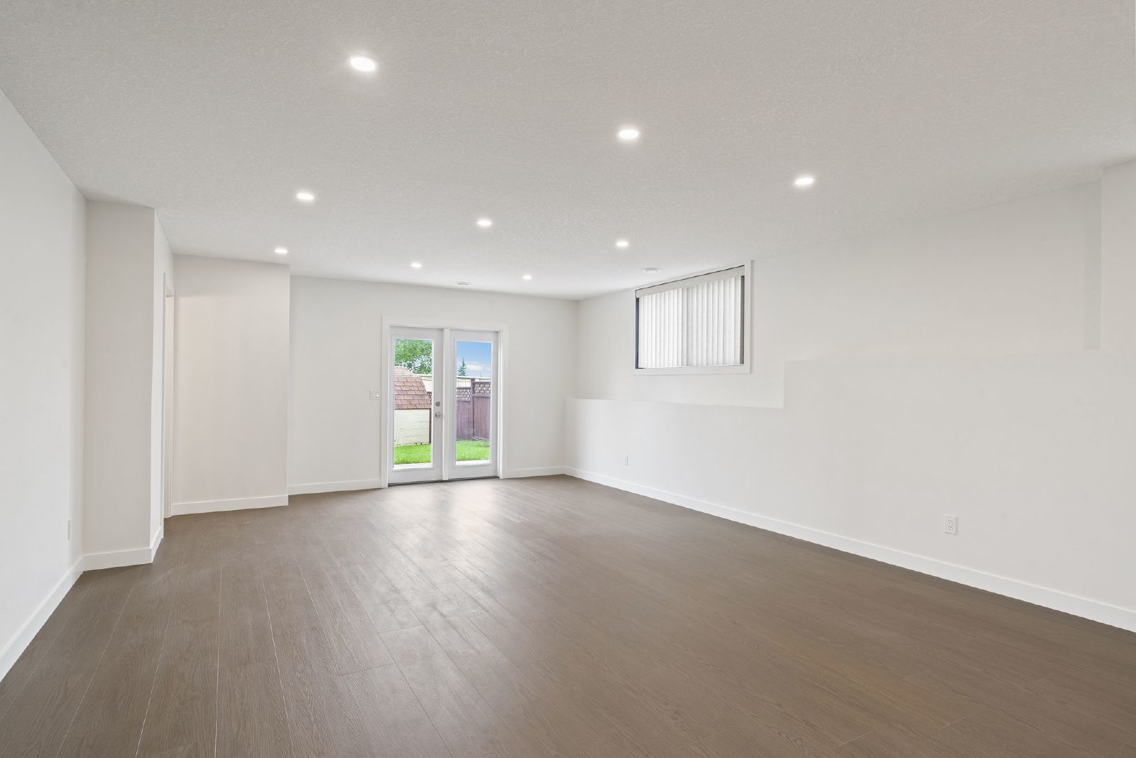 PANORAMA HILLS -HOUSE WITH 3 BEDROOMS AND GARAGE - BASEMENT AVAILABLE property image