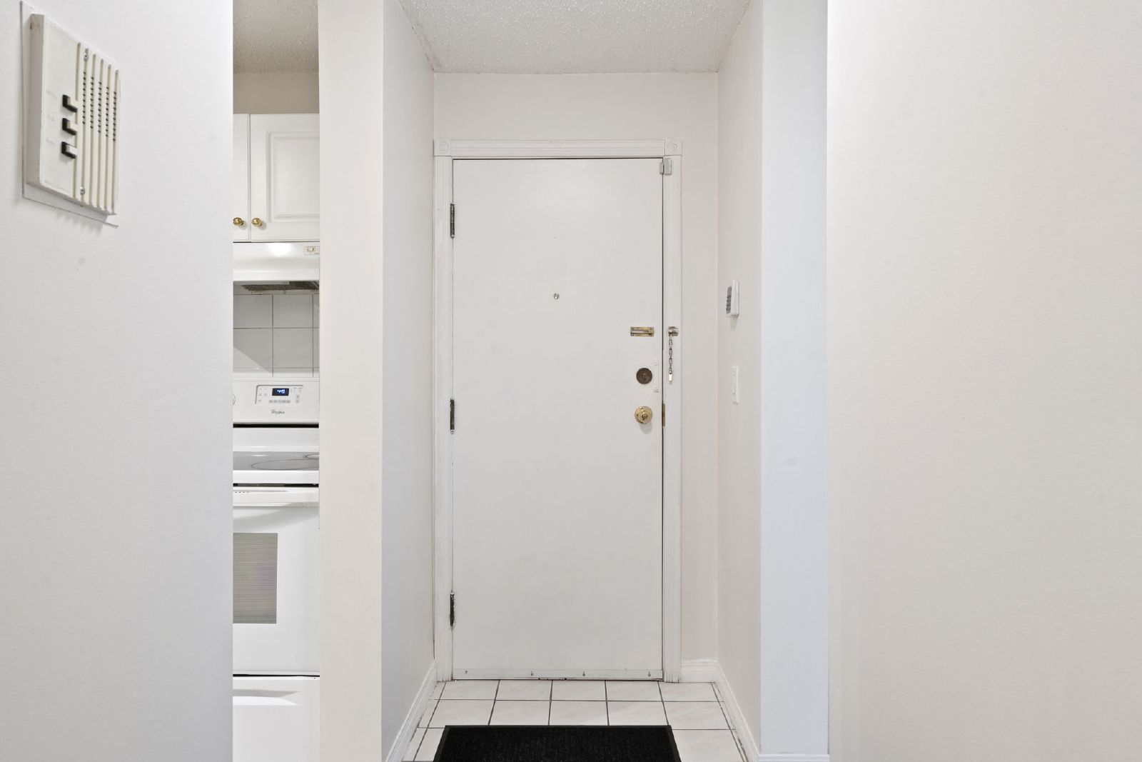 SUNALTA - FURNISHED TWO BEDROOM - IMMEDIATE POSSESSION property image