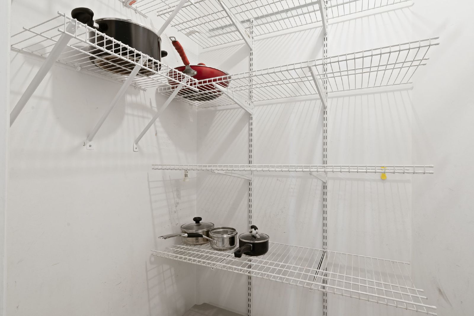 SUNALTA - FURNISHED TWO BEDROOM - IMMEDIATE POSSESSION property image