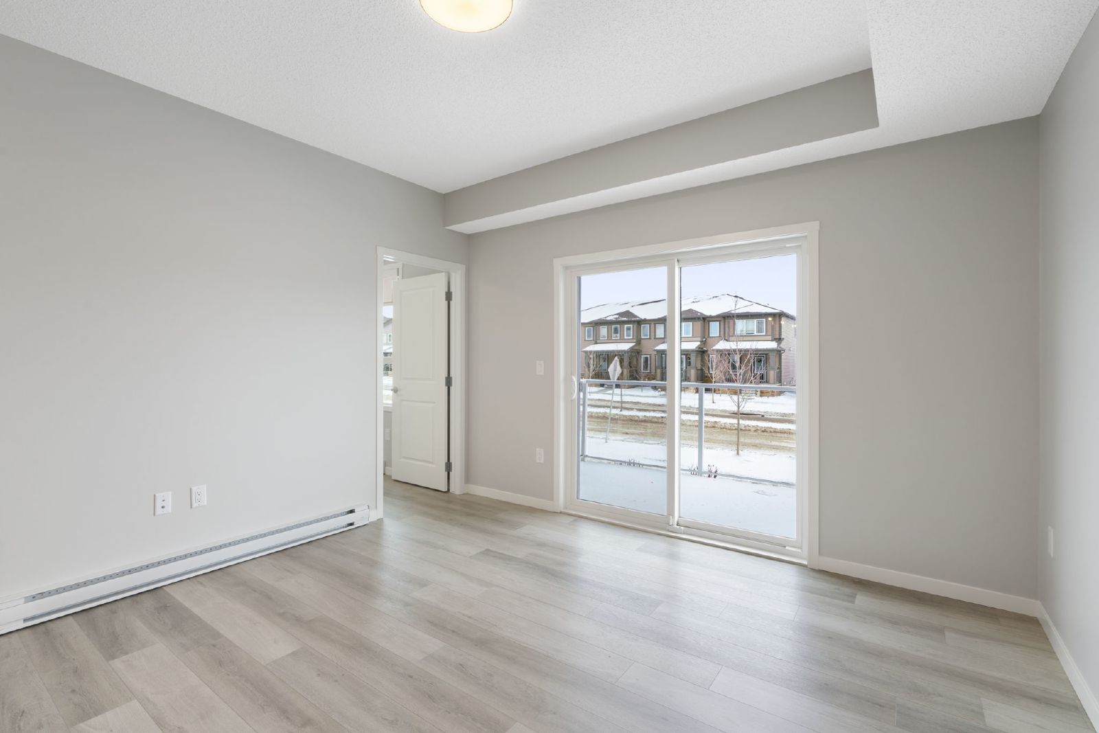 114, 40 Carrington Plaza NW - 114 property image