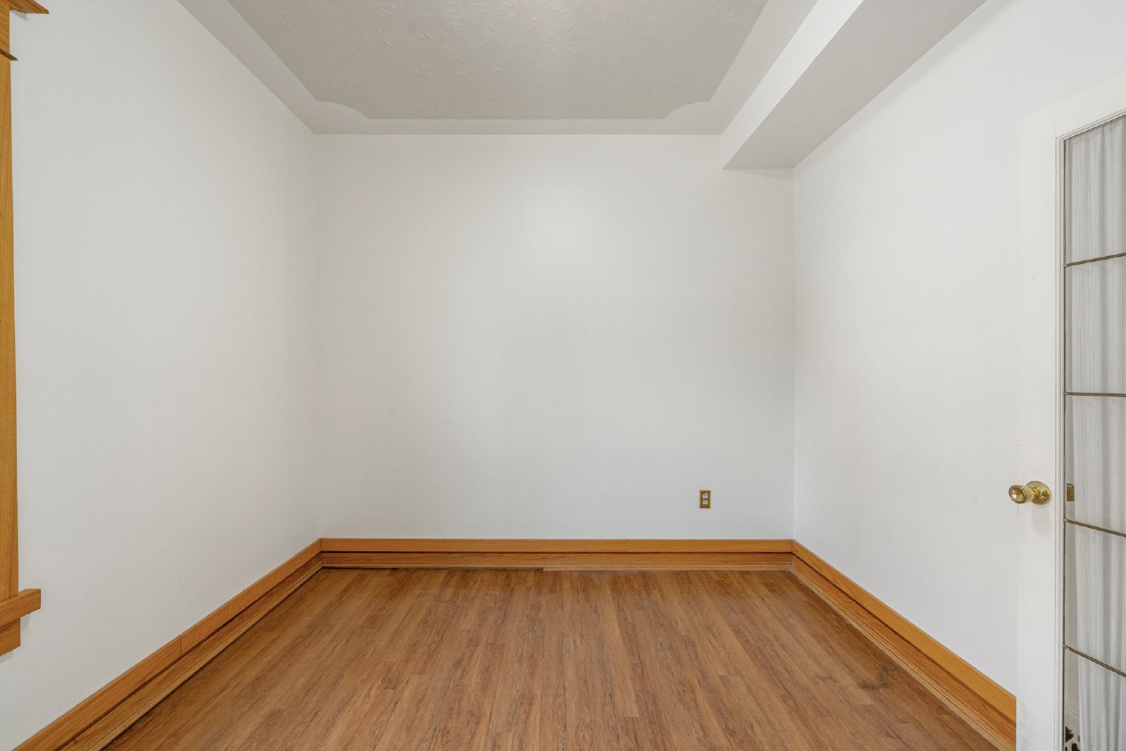 1216 15 Street SW - - property image