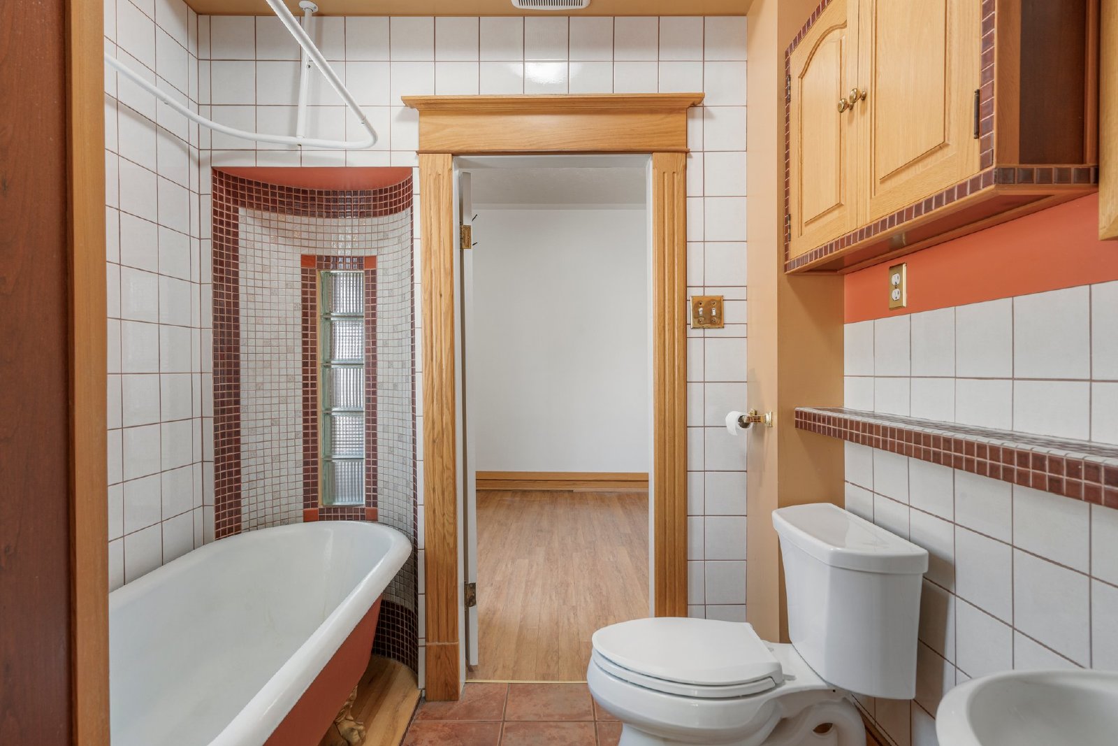 1216 15 Street SW - - property image