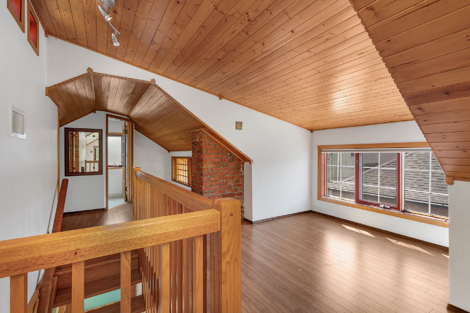 1216 15 Street SW - - property image