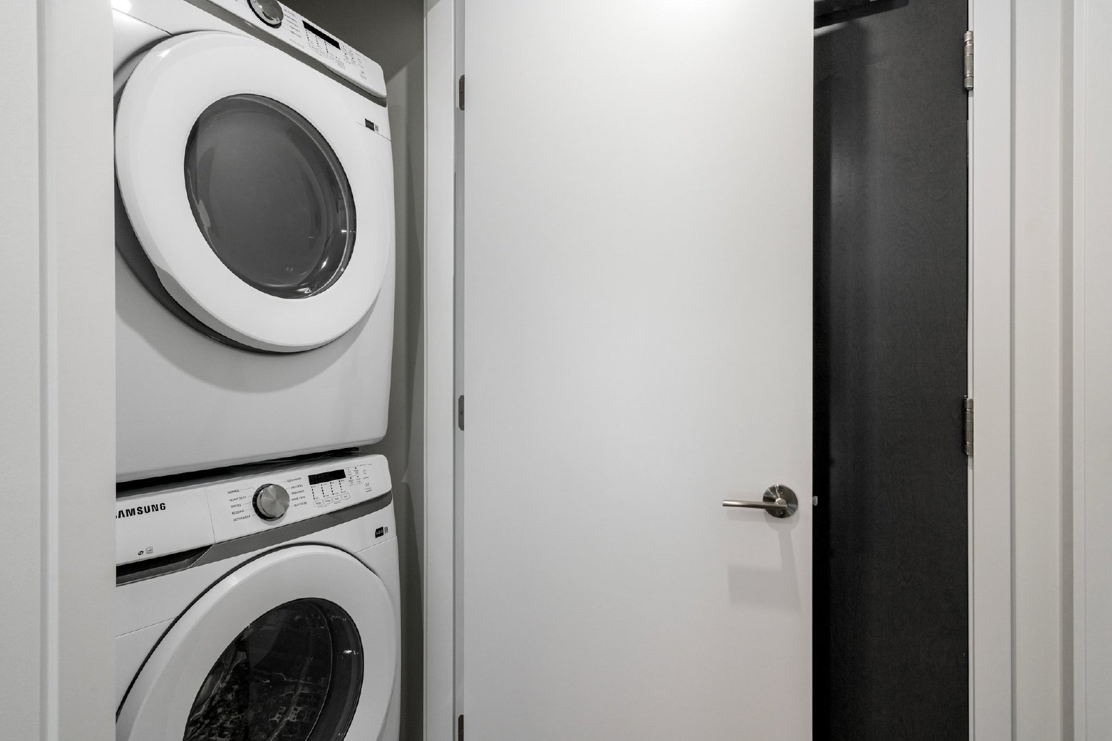 508, 730 2 Avenue SW - 1 property image