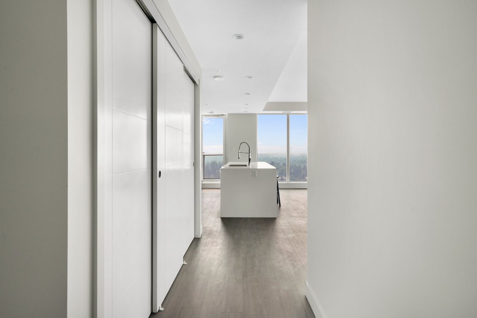 2705, 930 - 16 Avenue SW - 1 property image