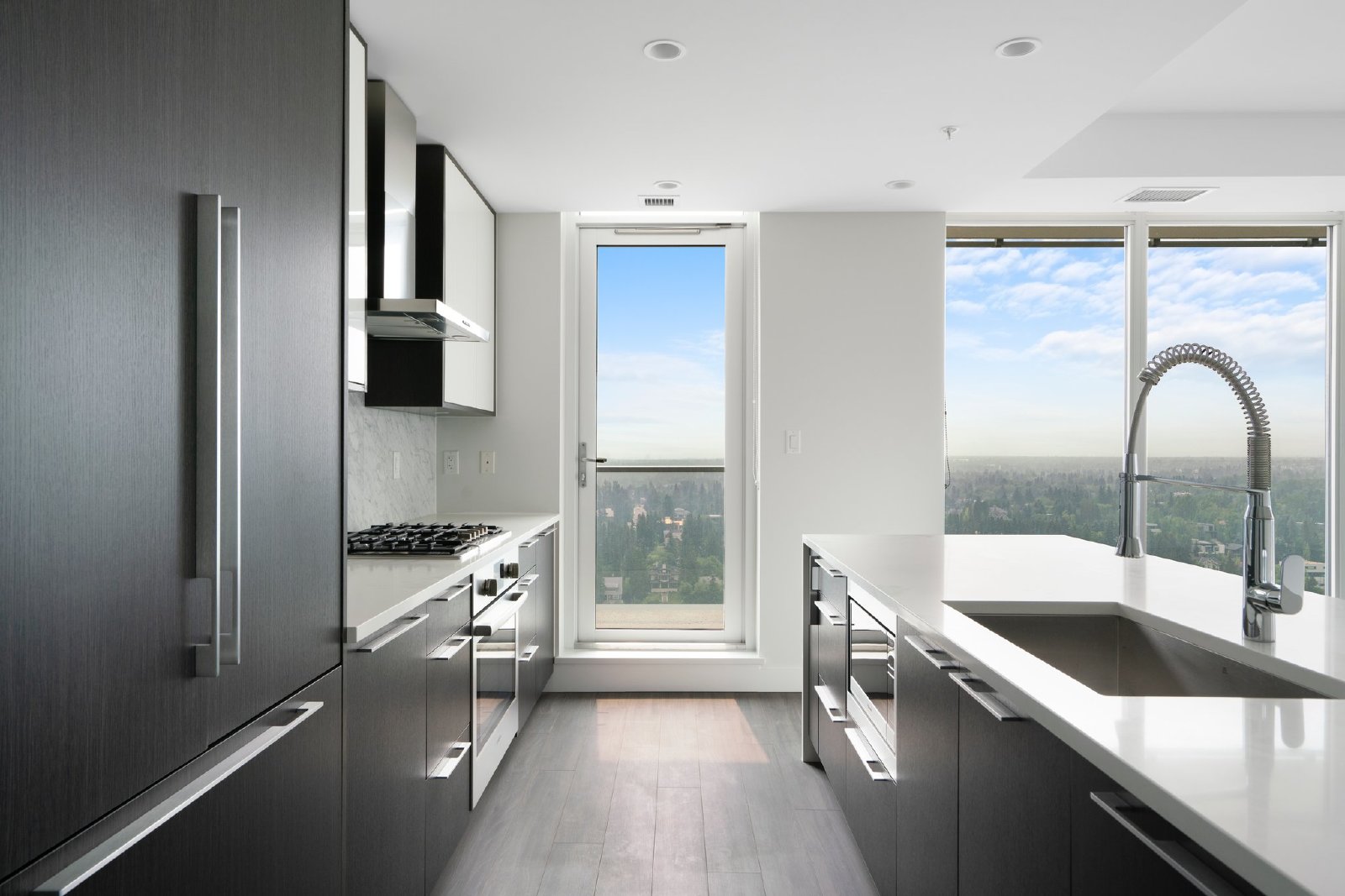 2705, 930 - 16 Avenue SW - 1 property image