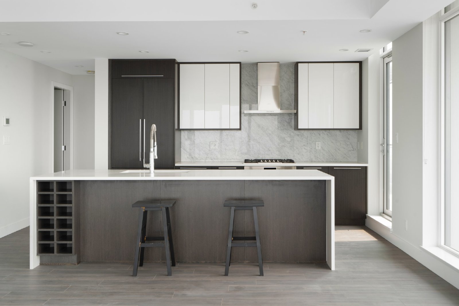 2705, 930 - 16 Avenue SW - 1 property image