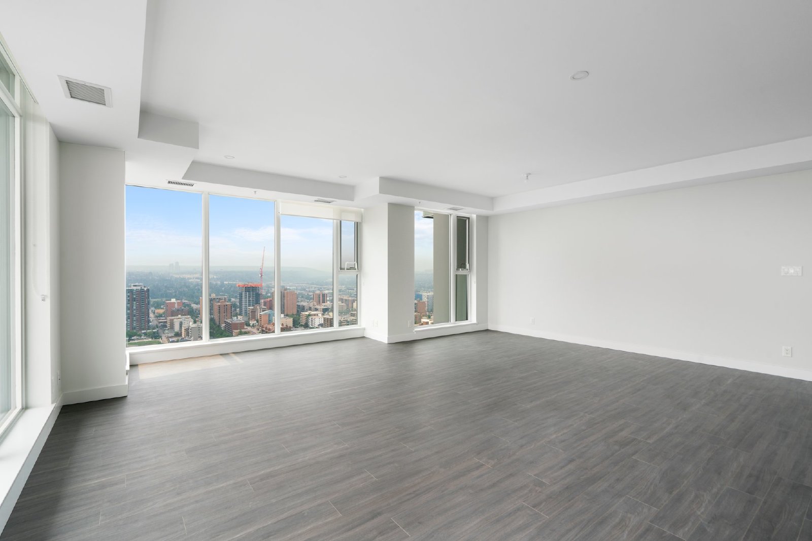 2705, 930 - 16 Avenue SW - 1 property image