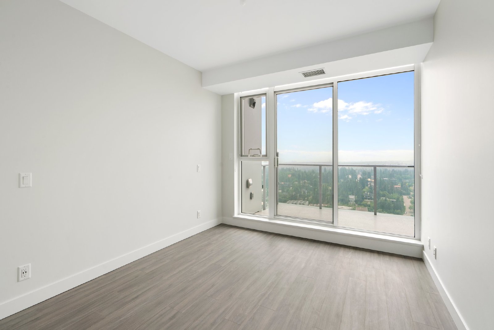 2705, 930 - 16 Avenue SW - 1 property image