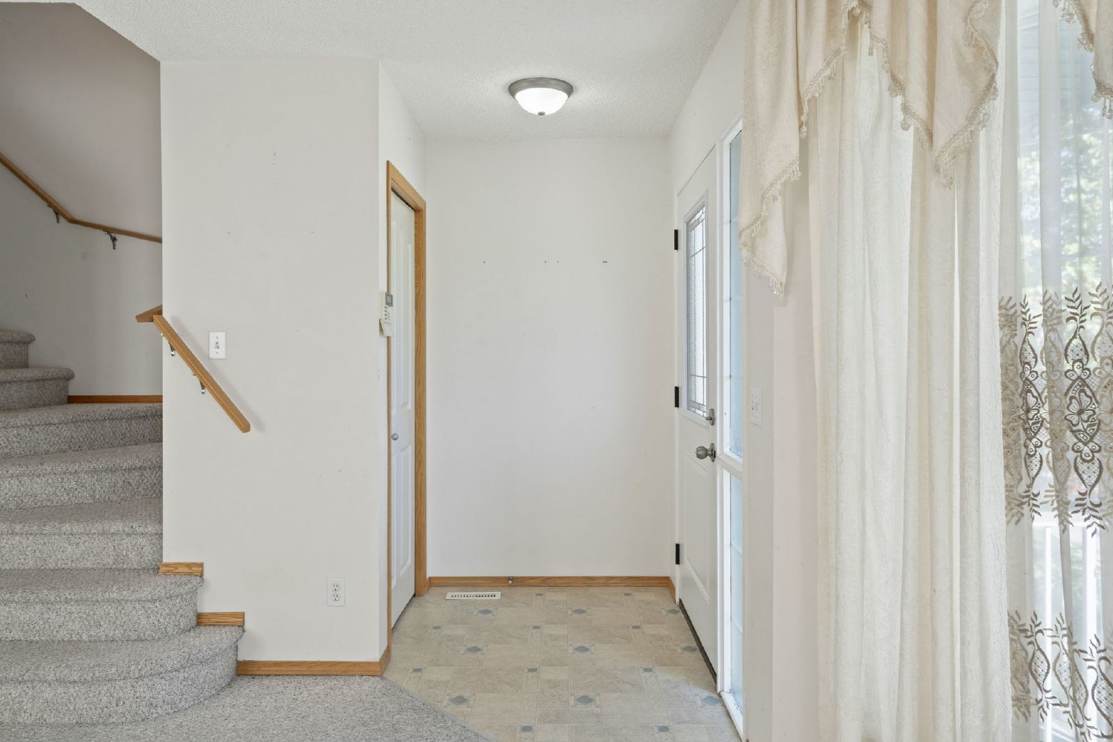 179 Taravista Street NE - 1 property image