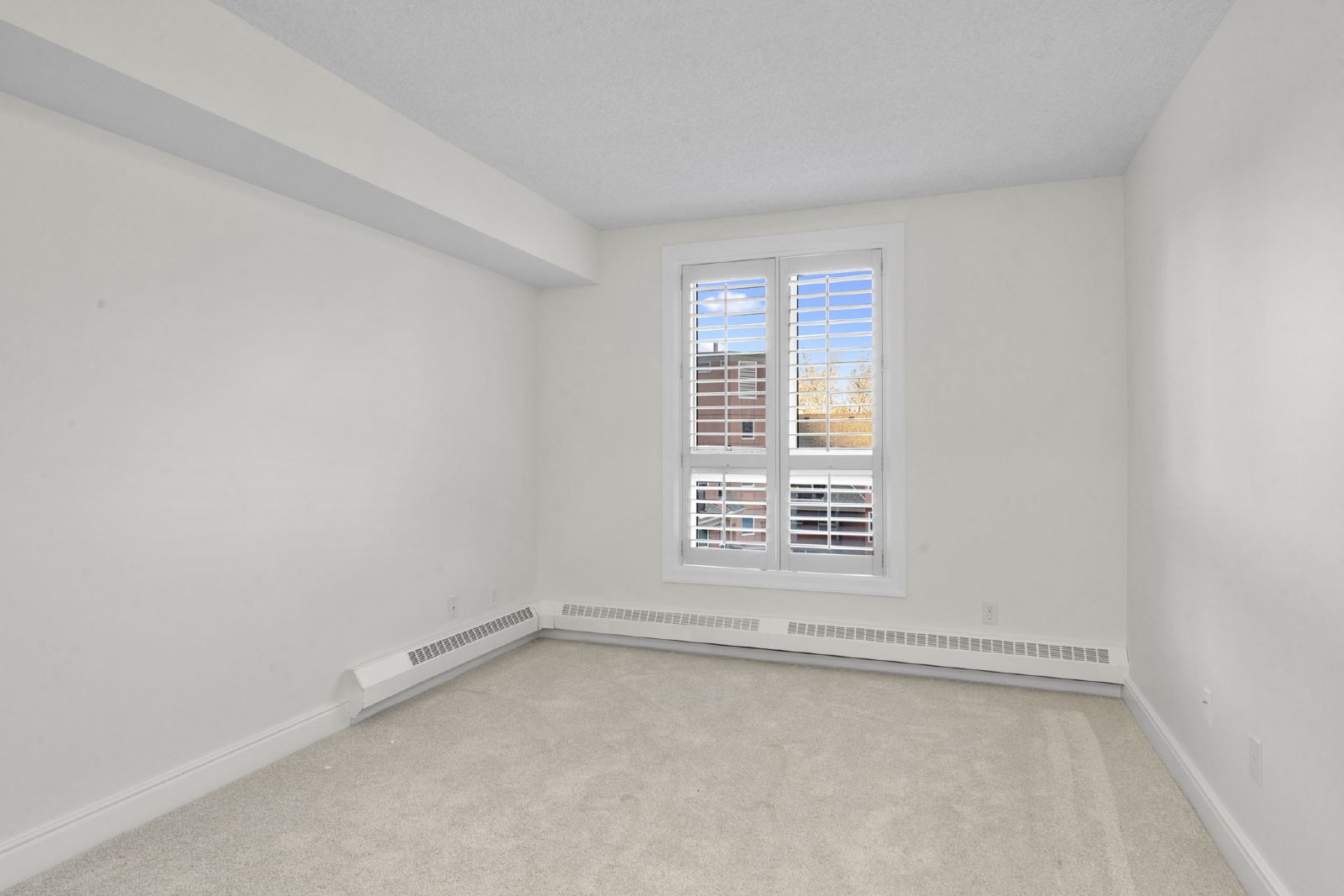 1505, 400 Eau Claire Avenue SW - 1 property image